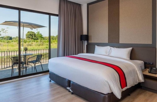 Sam Khok Villa | Pan Ville Resort