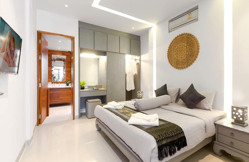 Karon Villa | Karon Beach Pool Villa