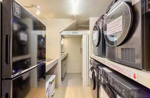 Khao San Hostel | Lily House Hostel