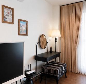 Ban Bang Saen Apartment | Beachfront 70 sqm Sea View Apartment FREE DISNEY PLUS
