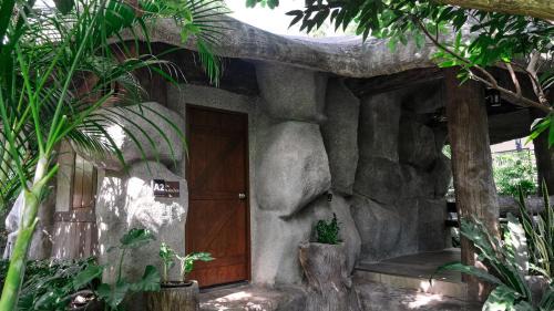 Chalong Hotel | Lush Inn Resort Palai Beach Fitness St 15 Mins To Kata Beach