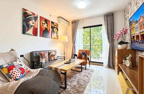 Phuket Apartment | Bright 2BR - Pool, Gym & Rooftop Garden, Phuket Town Center