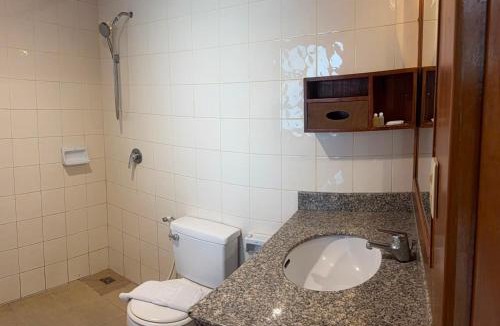 Nanai Road House | Talya Patong Hotel