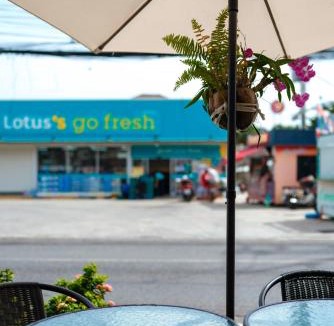 Nai Harn Bed & Breakfast | Passion Nai Harn Guesthouse