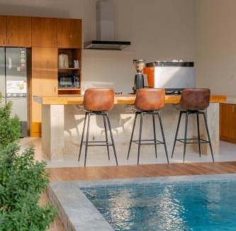 Si Sunthon Villa | Modern 6BR Private Pool Villa