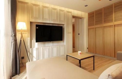 Si Phraya Hotel | @Nares Hotel