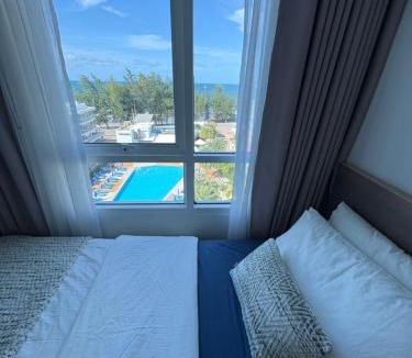 Kram Apartment | GrandBlue Condominium Mae Phim TOP FLOOR WITH SEA VIEW 706