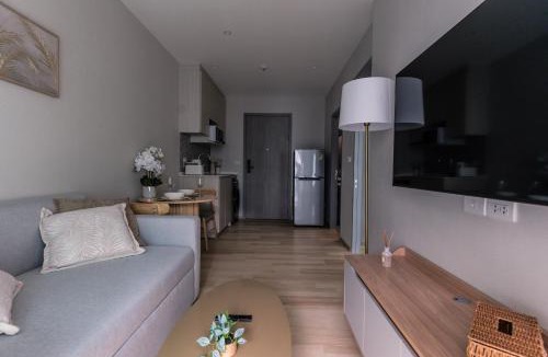 Ban Bo Han Apartment | Pool view apartment Serenity Nai Yang