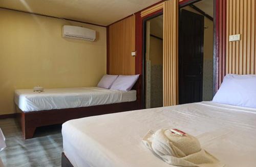 Don Khon House | Sunset Riverside Bungalows