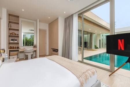 Sa Khu Villa | Tropical Oasis with Pool in Phuket's Heart