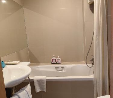 Asoke Hotel | August Residence