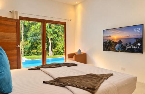 Ko Pha-ngan Villa | Luxury Jungle Cottage - Private 2-Bedroom Pool Villa