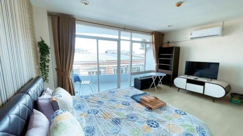 Ban Bang Saen Apartment | The Beach Bangsaen Condo 327-44