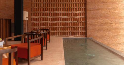Kanchanaburi Hotel | Hykyo River Kwai Hotel