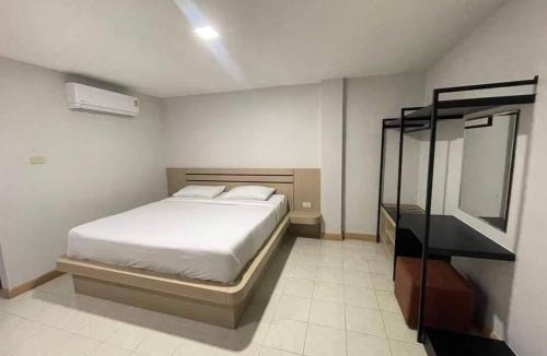 Udon Thani Hotel | ต้นทรัพย์ เพลส