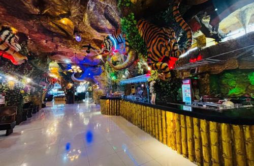 Patong Hotel | Tiger Complex Inn