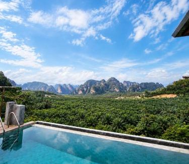 Krabi Resort | Ao Nang Rock Villas