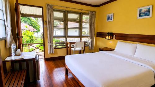 Wok Tum Resort | Sea Scene Resort