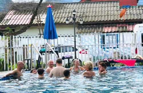 Vang Vieng Hotel | Lacasa Mountain View Hotel