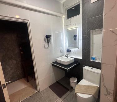 Mueang Kao House | J House Has love