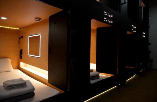 Samphanthawong Hotel | OWNLY CAPSULE Hotel