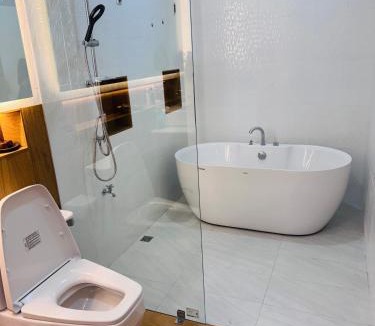 Hang Dong Villa | Sawara 栖霞小院Near Old City &Airport
