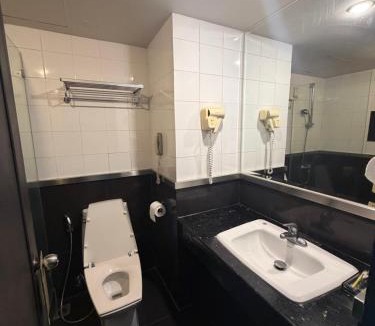 Bang Sue Hotel | Cattareya Place แคททารียา เพลส