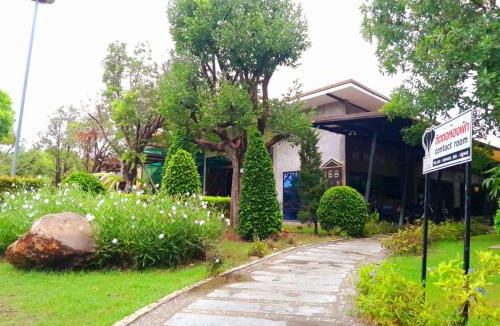 Phitsanulok Hotel | ดิ อัยรารินทร์ รีสอร์ท