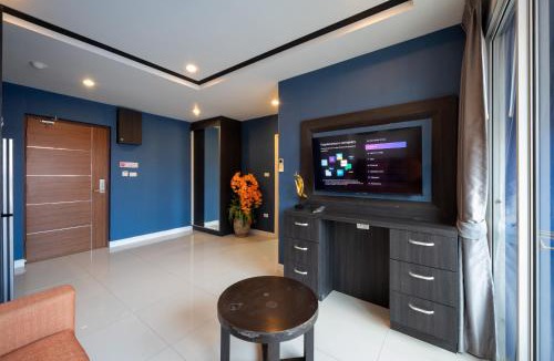 Pratumnak Hill Apartment | New Nordic Club 1 by Apartwell