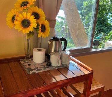 Bang Bao Bay Hostel | elephant garden
