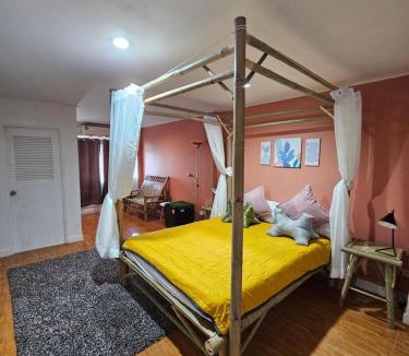 Bang Phut Apartment | Papa house red room