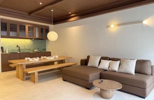 Talat Nuea House | House of Phuket Near Old Town 3BR