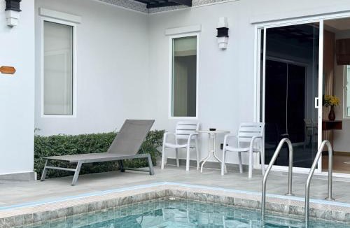 Nai Harn Resort | Phuket La Siesta, Naiharn Beach
