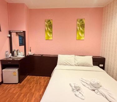 Pattaya Bay Hotel | Hotel Nine Blue Boutique
