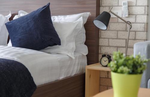 Chom Phon Hotel | Q Space Residence