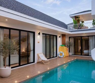Kao Yai Villa | Sanook Poolvilla Cha-am Private Pool Villa for 16 Guests Karaoke Pet Friendly Ice Bath