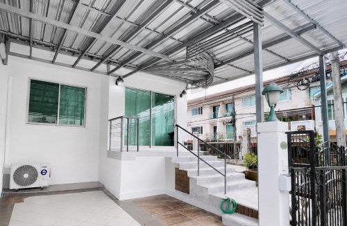 Ratsada Resort | City Hill Residence
