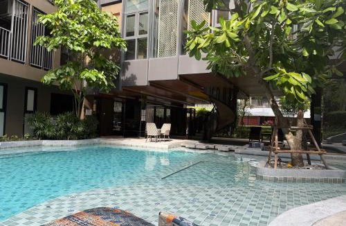 Phuket Apartment | Comfort Poolview Condo-SYW