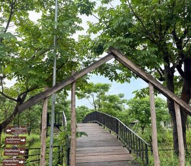 Vientiane Prefecture Apartment | Sunin Garden Cafe Homestay