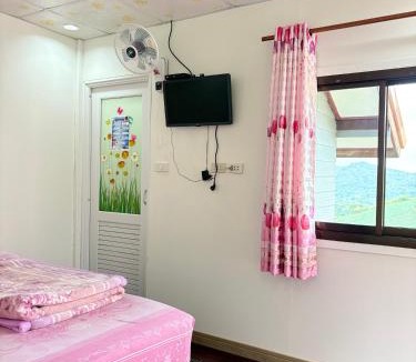 Lom Kao House | บ้านพักสมพงศ์ภูทับเบิก
