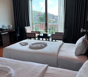 Kamala Hotel | Yenna Apt