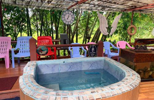 Pai House | Good Life Dacha Riverside & Parkside Retreat