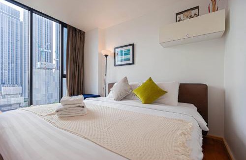 Ekkamai Apartment | Spacious 1 Bedroom Rooftop Pool