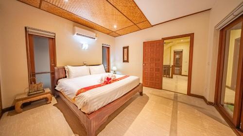 Jomtien Villa | Orchid House Pattaya, Totally Private Pool