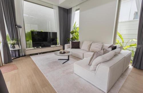 Sa Khu Villa | Amrits Villa 3Br Your Private Tropical Getaway