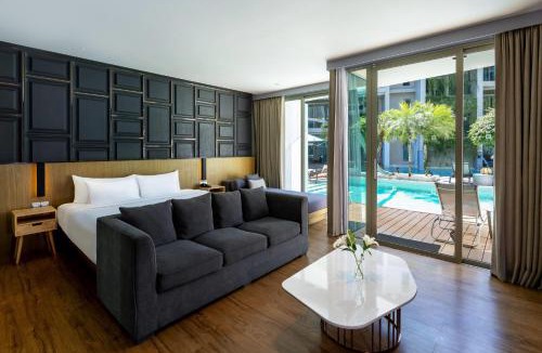 Nai Harn Hotel | Wyndham Grand Nai Harn Beach Phuket
