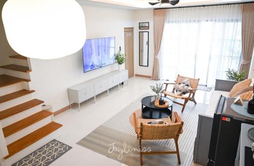 Khon Kaen Apartment | JaylinissMidtownKKC 3BR 3BA