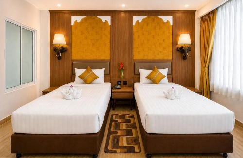 North Pattaya Hotel | Aiyara Palace