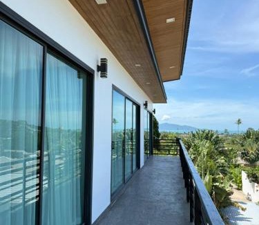 Bophut Hills Villa | Villa Fiesta, 5bd, palace