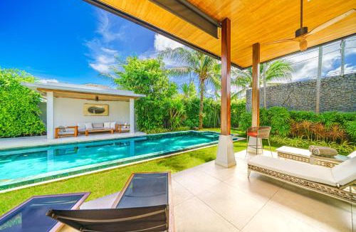 Bang Tao Villa | Deluxe Villas Phuket Free Airport Pickup from 7 days
